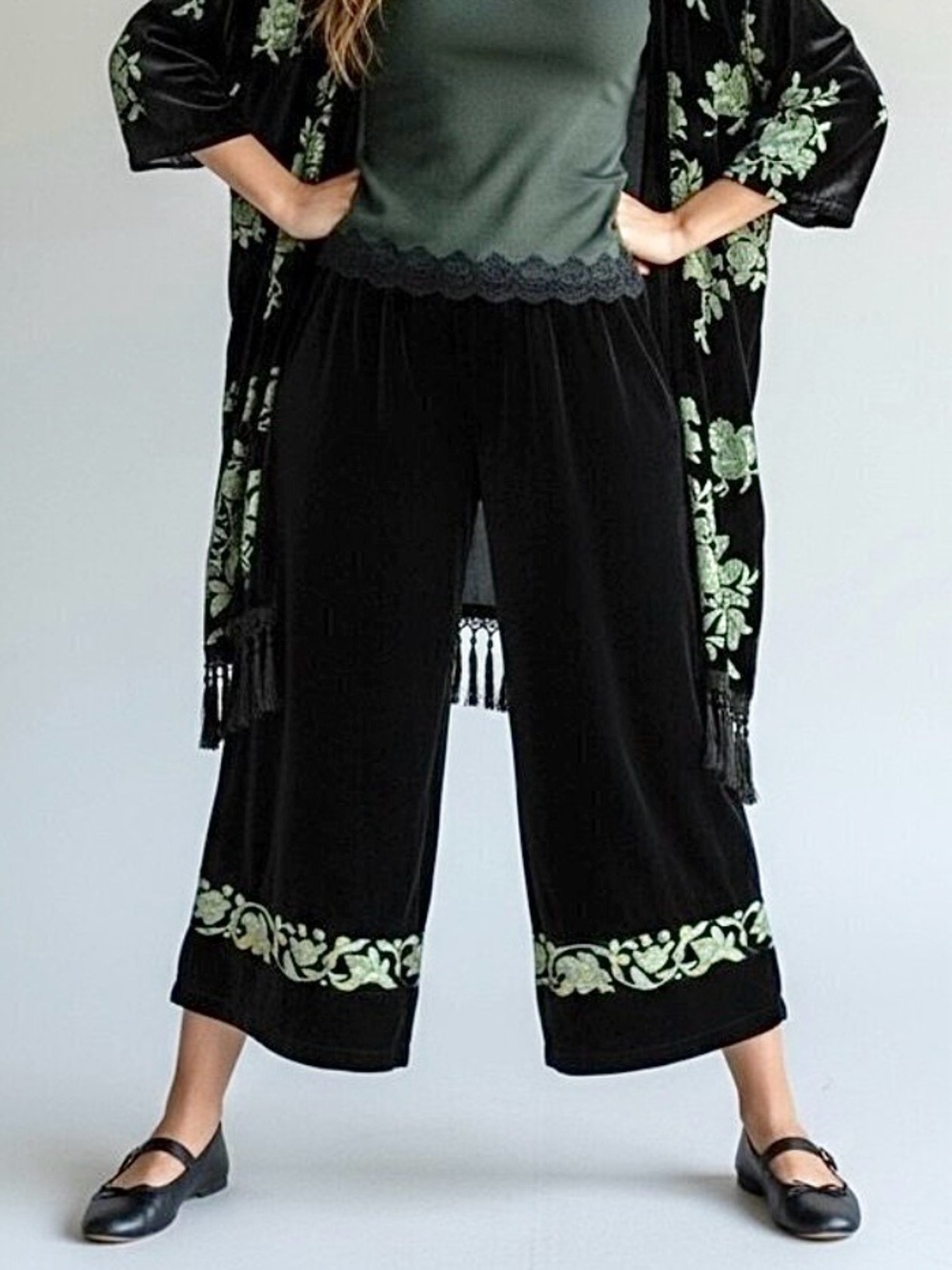 Citron Santa Monica Velvet Wide Leg Crop Culottes Pants SZ M Whimsigoth Boho